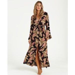 Billabong Valleta Tropical Print Maxi Dress